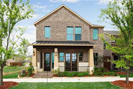 2216 Royal Crescent Drive N Flower Mound, TX 75028