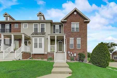 6807 Yellowwood Ln Deforest, WI 53532
