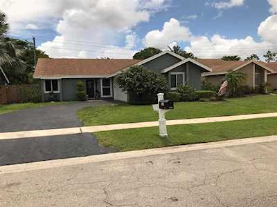 5820 Teakwood Road Lake Worth Beach, FL 33467