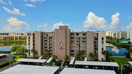 7600 Sun Island Dr S #101 South Pasadena, FL 33707