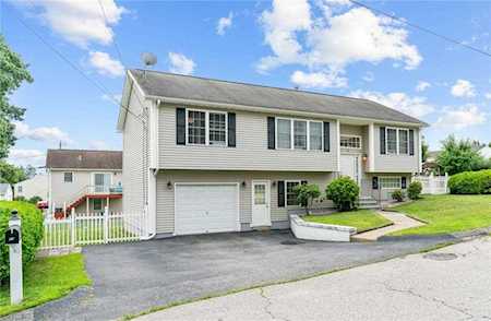 25 Ricci Dr North Providence, RI 02911