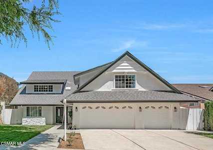 5226 Edgeware Dr Calabasas, CA 91301