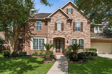 15718 Starcreek Ln Houston, TX 77044