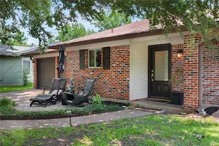 8207 Daleview DR Austin, TX 78757