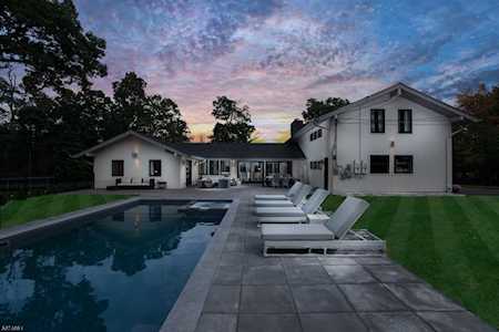 41 Eagle Ridge Way West Orange Twp., NJ 07052