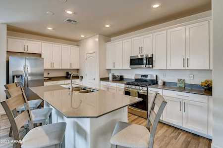 11512 E Yeager Canyon Gold Canyon, AZ 85118