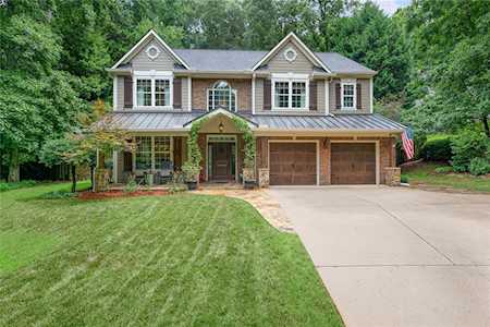 145 Sable Pointe Dr Milton, GA 30004
