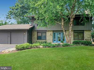 18616 Queen Elizabeth Dr Brookeville, MD 20833