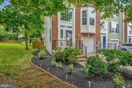 8765 Stonehouse Dr Ellicott City, MD 21043