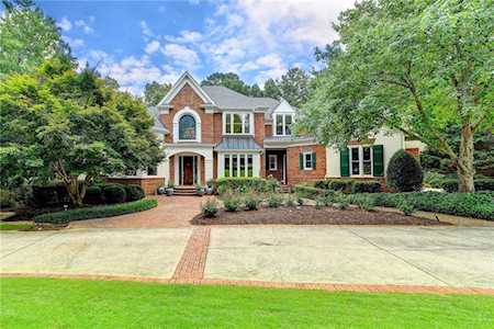 1060 Bay Pointe Crossing Alpharetta, GA 30005