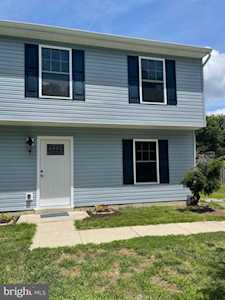 2415 Ferrell Ct Waldorf, MD 20602