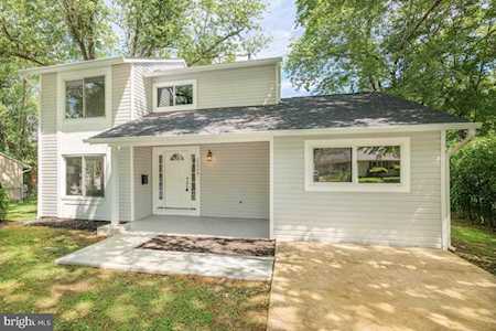 15904 Perkins Ln Bowie, MD 20716