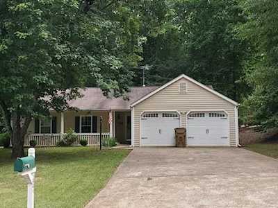 1001 Riverstone Ct Woodstock, GA 30188