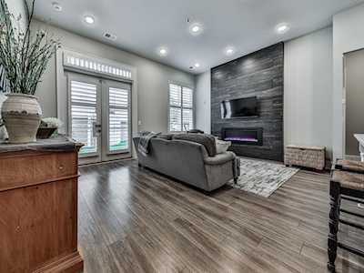 160 Fowler St #102 Woodstock, GA 30188