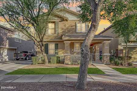 2332 E Wayland Drive Phoenix, AZ 85040