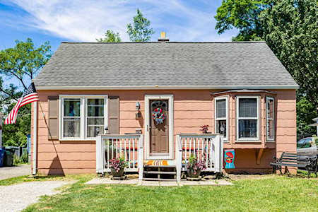 591 S Waverly Street Columbus, OH 43213