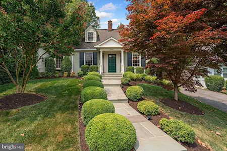 6032 Fort Hunt Rd Alexandria, VA 22307