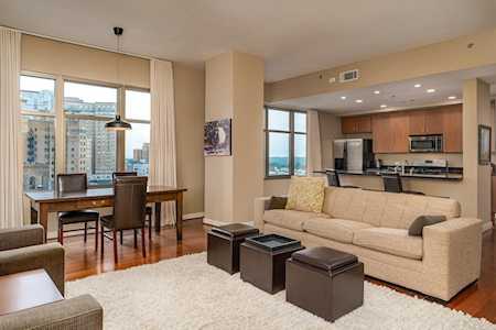 565 Peachtree St NE #1002 Atlanta, GA 30308