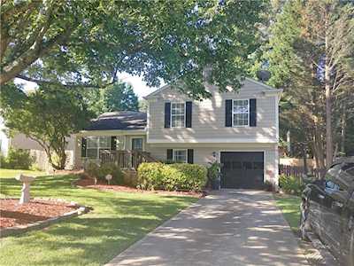 4755 Carversham Way Alpharetta, GA 30022