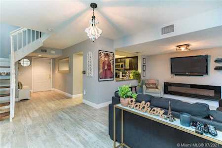 568 N University Dr #568 Plantation, FL 33324