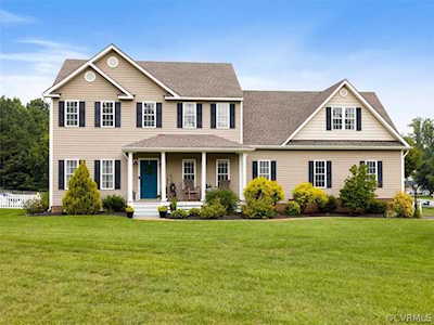 4830 Kyloe Ln Moseley, VA 23120