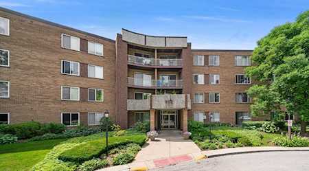 909 E Kenilworth Ave #316 Palatine, IL 60074