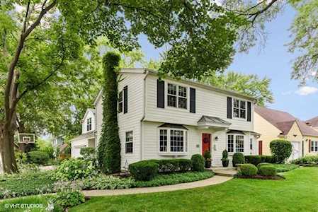 833 N Chestnut Ave Arlington Heights, IL 60004