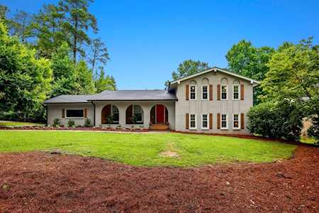 5146 Davantry Dr Dunwoody, GA 30338