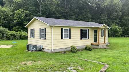 357 Old Lincoln Rd Fayetteville, TN 37334
