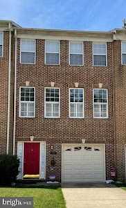 8005 Bullfinch Place White Plains, MD 20695