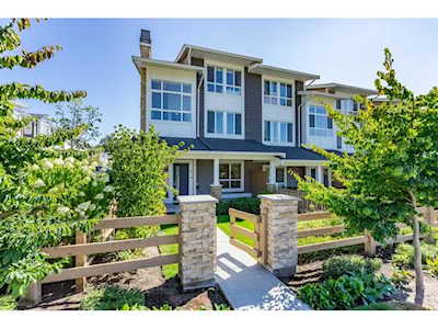 24108 104 Avenue #6 Maple Ridge, BC V2W 0J5
