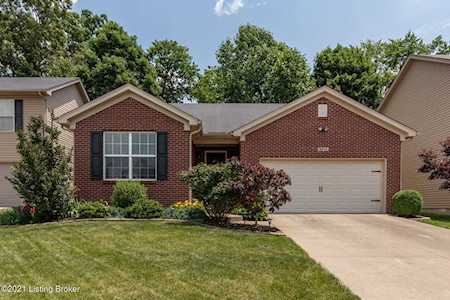 9215 River Trail Dr Louisville, KY 40229