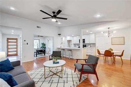 12402 Sceptre CV Austin, TX 78727