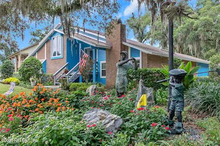 5468 River Trail Rd Jacksonville, FL 32277