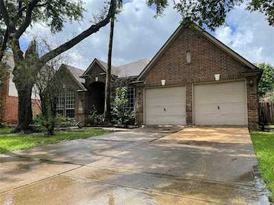 13818 Brooklet View Ct Houston, TX 77059
