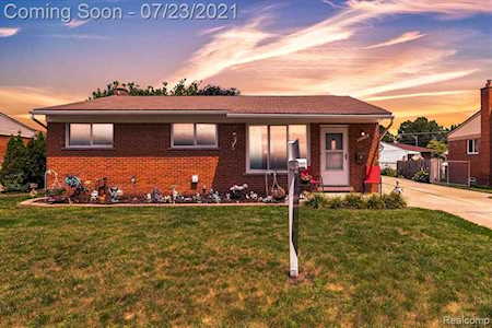 34308 Algonquin St Westland, MI 48185