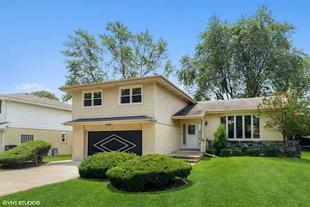 2424 S Shag Bark Trl Arlington Heights, IL 60005