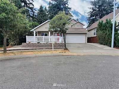 17607 14th Place W Lynnwood, WA 98037