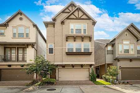 1522 Miles Oaks Place Houston, TX 77043