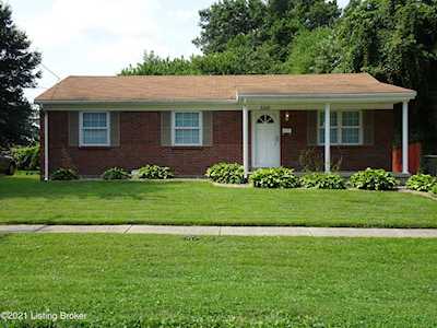 5508 Cedarwood Dr Louisville, KY 40272