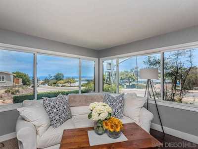 6681 Avenida Mirola La Jolla, CA 92037