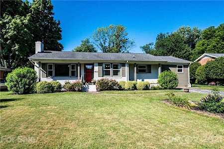 4032 Woodgreen Terrace Charlotte, NC 28205