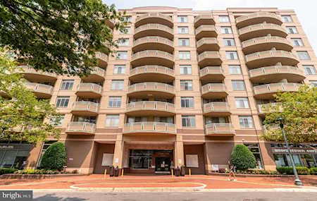 4801 Fairmont Ave #211 Bethesda, MD 20814