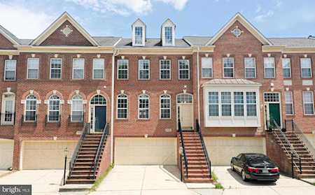 13180 Fox Hunt Ln Herndon, VA 20171