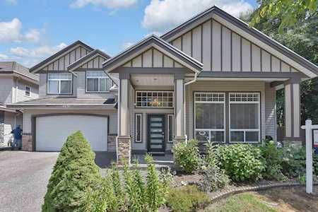 6436 141A Street Surrey, BC V3W 1R5