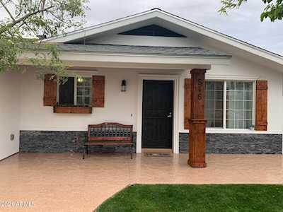 546 W Del Campo Avenue Mesa, AZ 85210