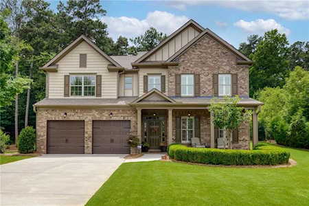 7735 Stratford Ln Sandy Springs, GA 30350