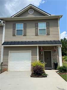 5314 Timber Hills Dr Oakwood, GA 30566