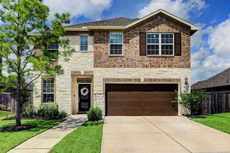 1985 Shim Ball Way Pearland, TX 77089