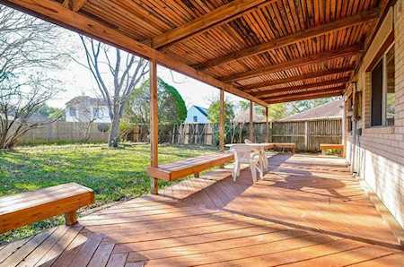 3131 Redcliff Dr Sugar Land, TX 77479